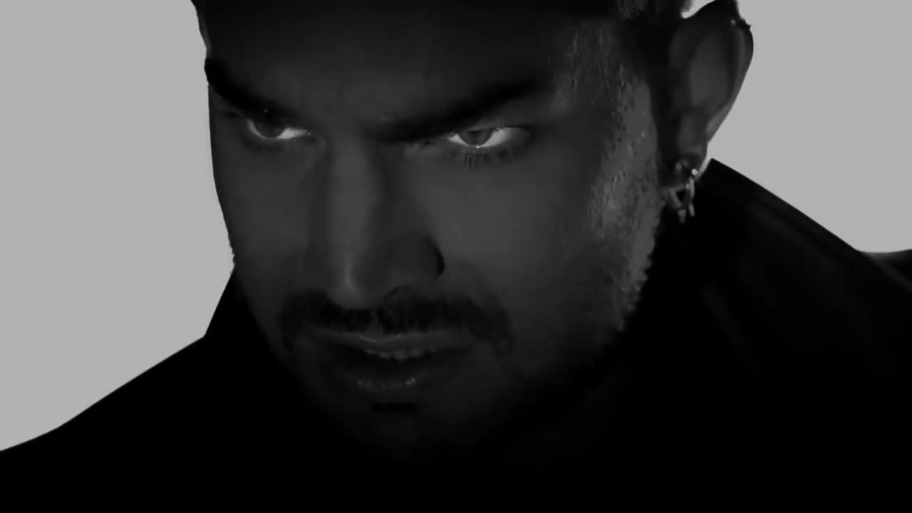 Adam Lambert - Ghost Town