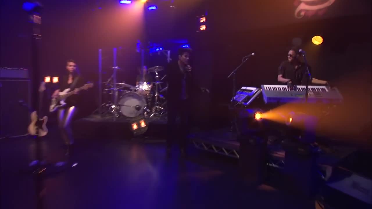 Adam Lambert - Naked Love