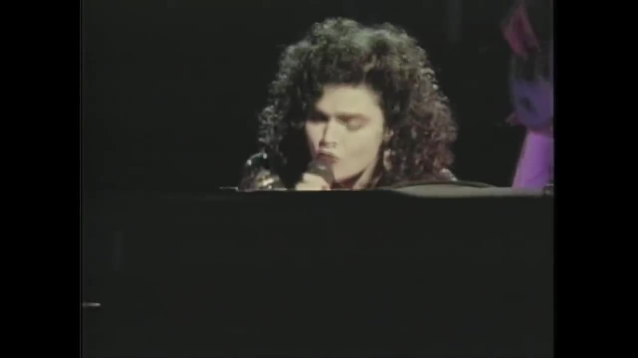 Alannah Myles - Black Velvet