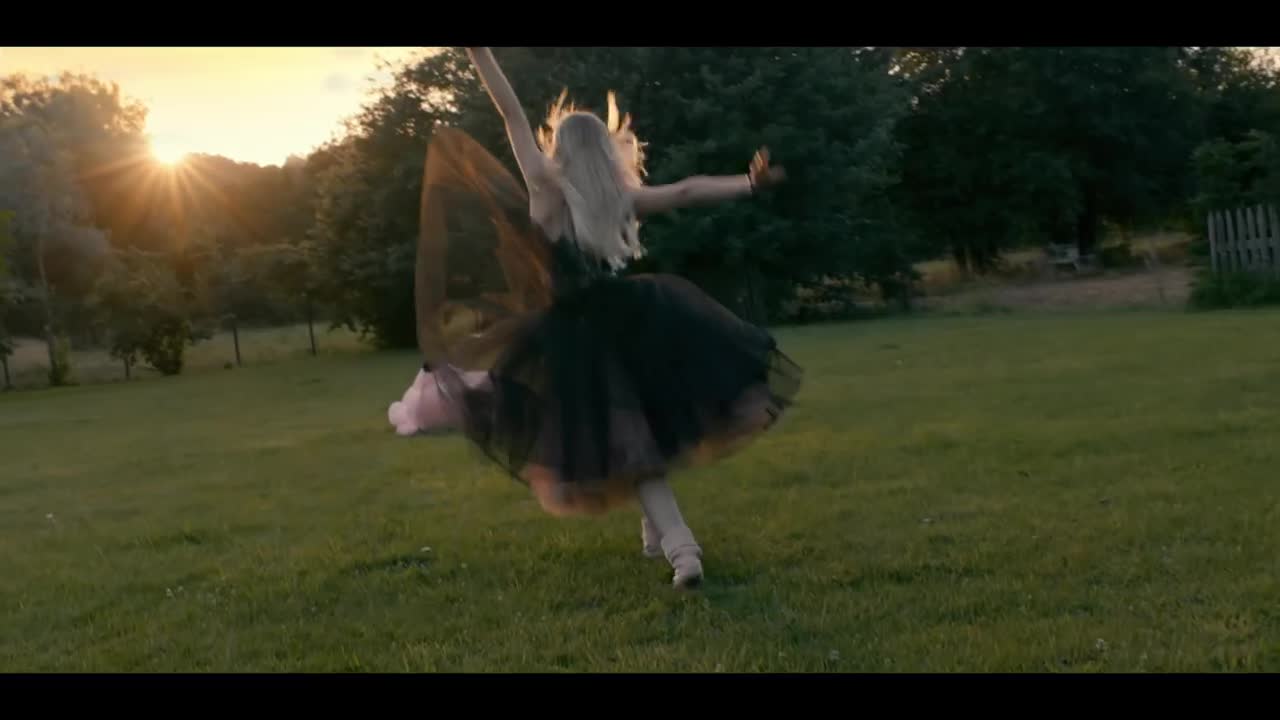 Aleyna Tilki - Sen Olsan Bari