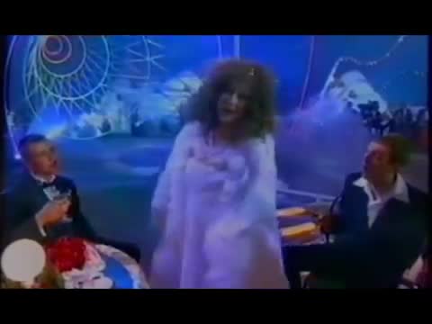 Алла Пугачёва - Белый снег