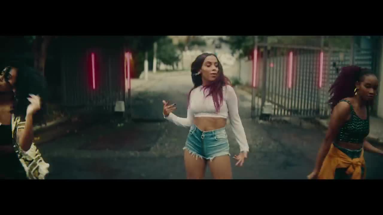 Anitta - Atención