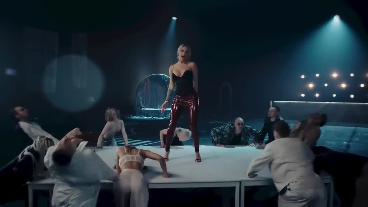 ANNA ASTI - По барам