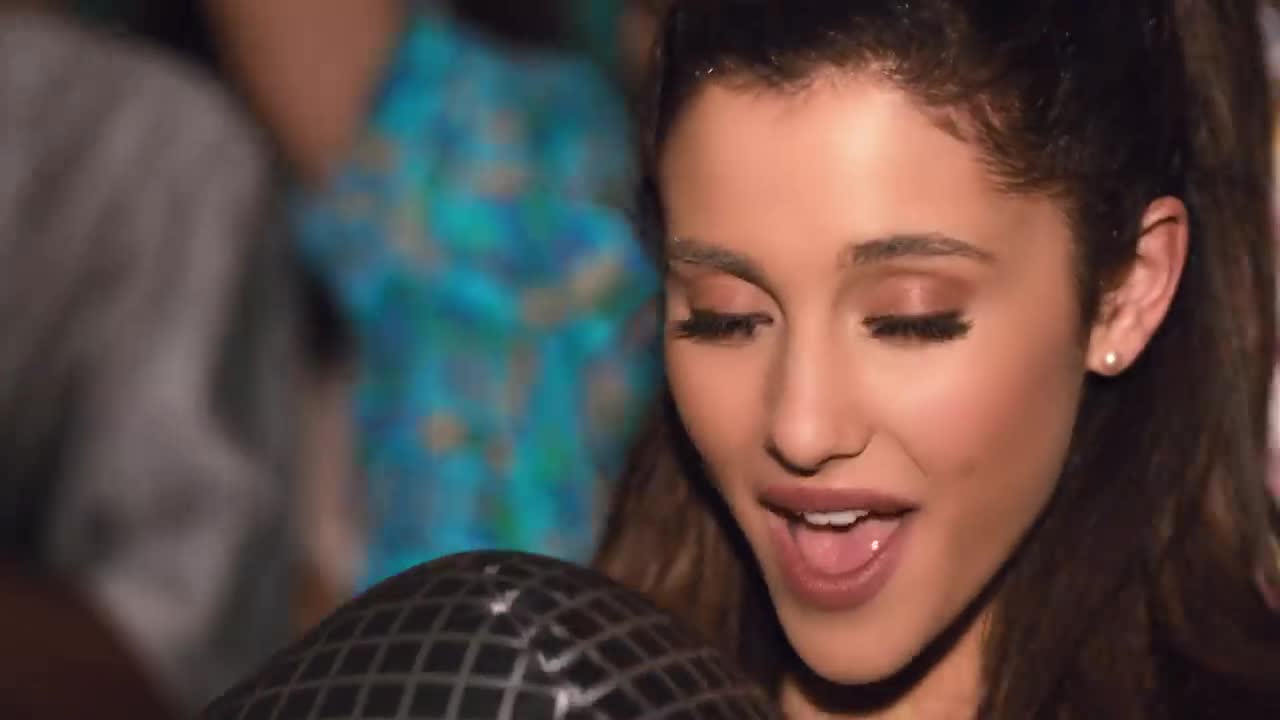 Ariana Grande - Baby I