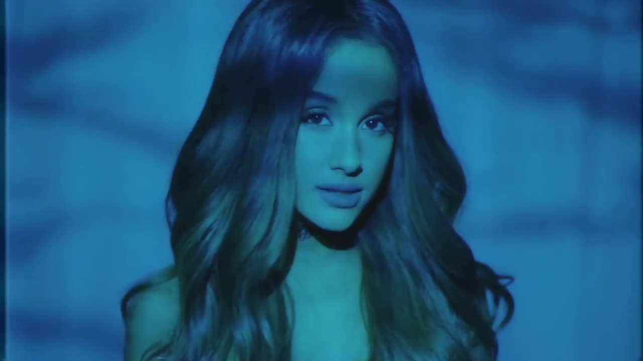Ariana Grande - Dangerous Woman