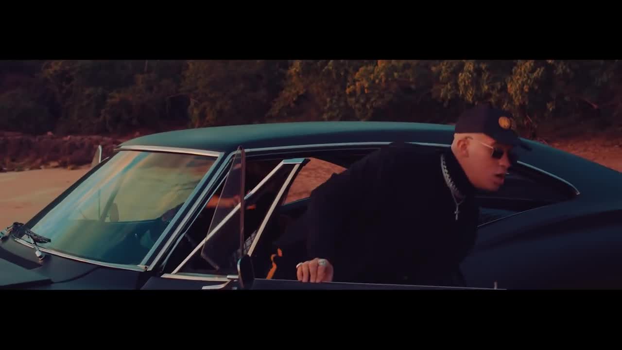 Bad Bunny - Amorfoda