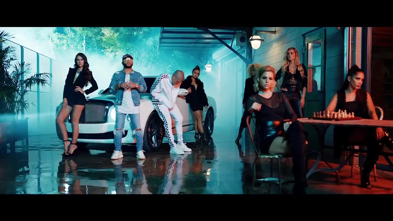 Bad Bunny - Fantasía