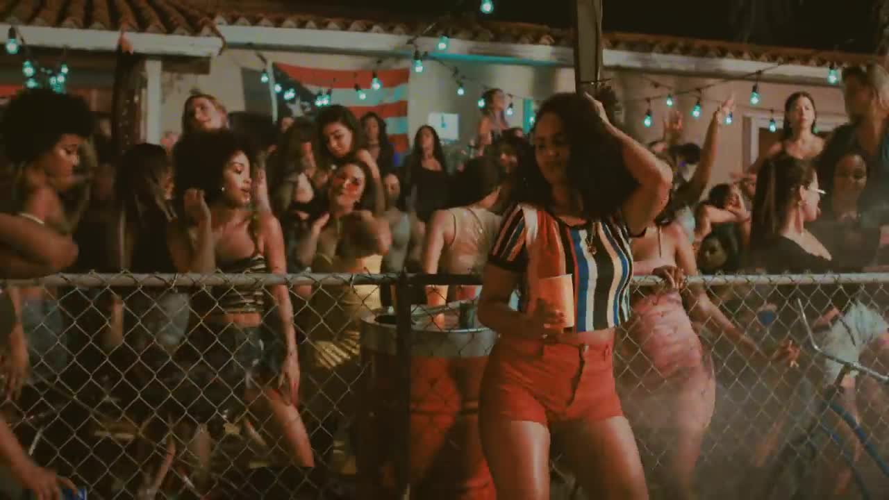 Bad Bunny - MIA