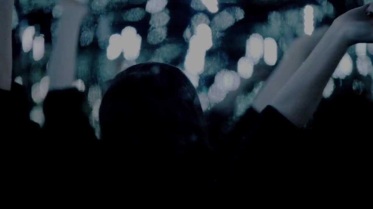 BANKS - Drowning