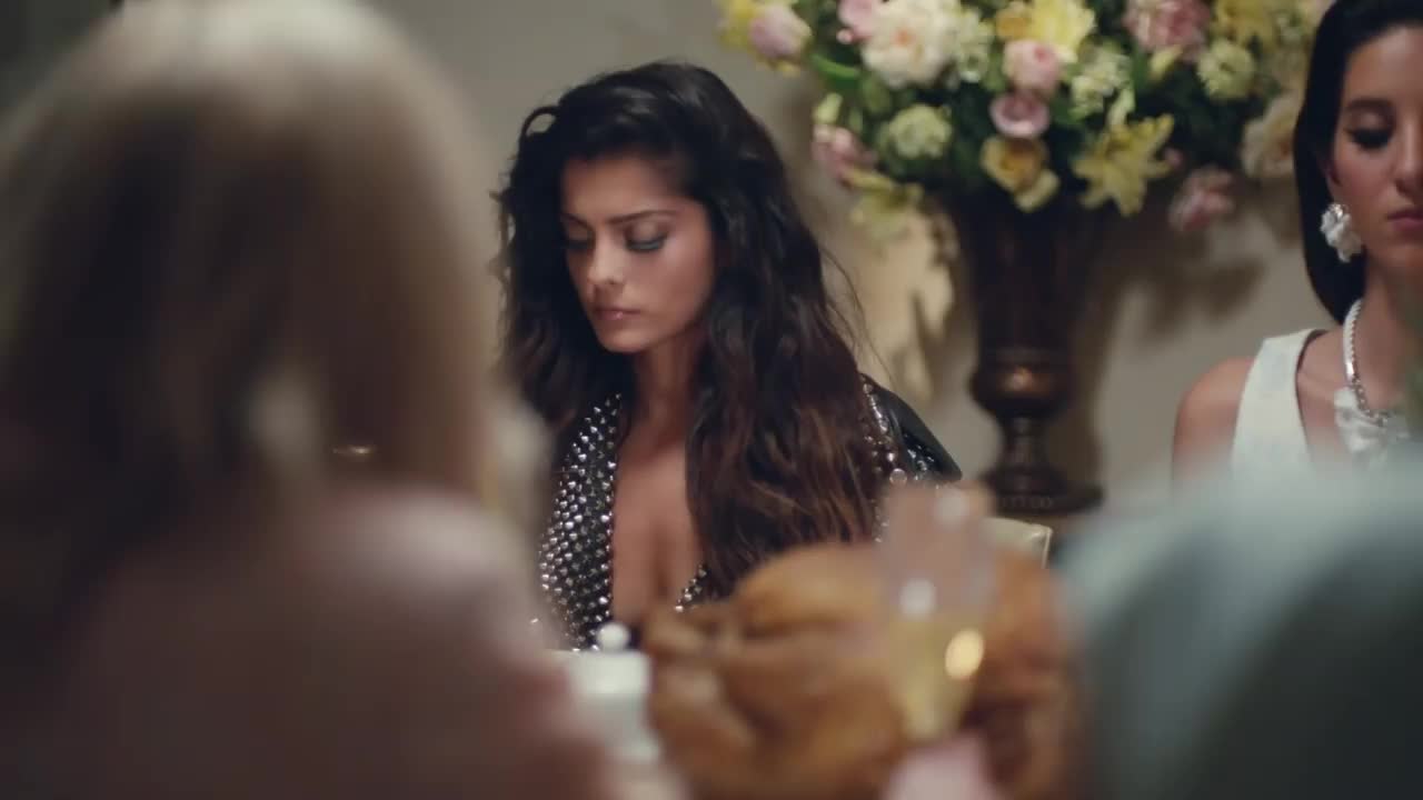 Bebe Rexha - I’m Gonna Show You Crazy