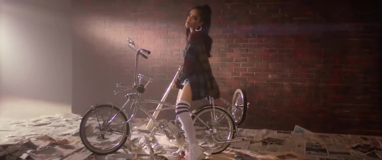 Becky G - Sí sí