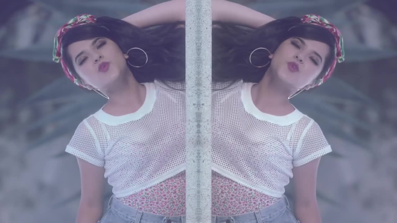 Becky G - Shower