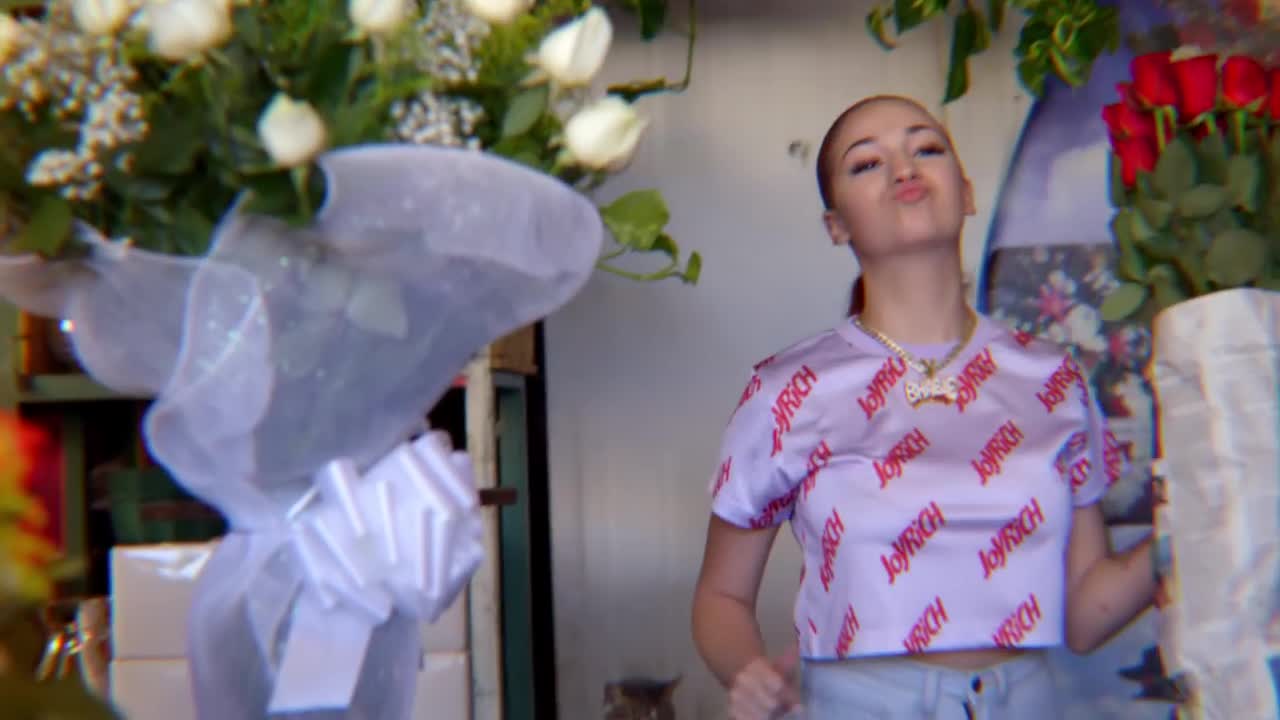 Bhad Bhabie - Juice (feat. YG)