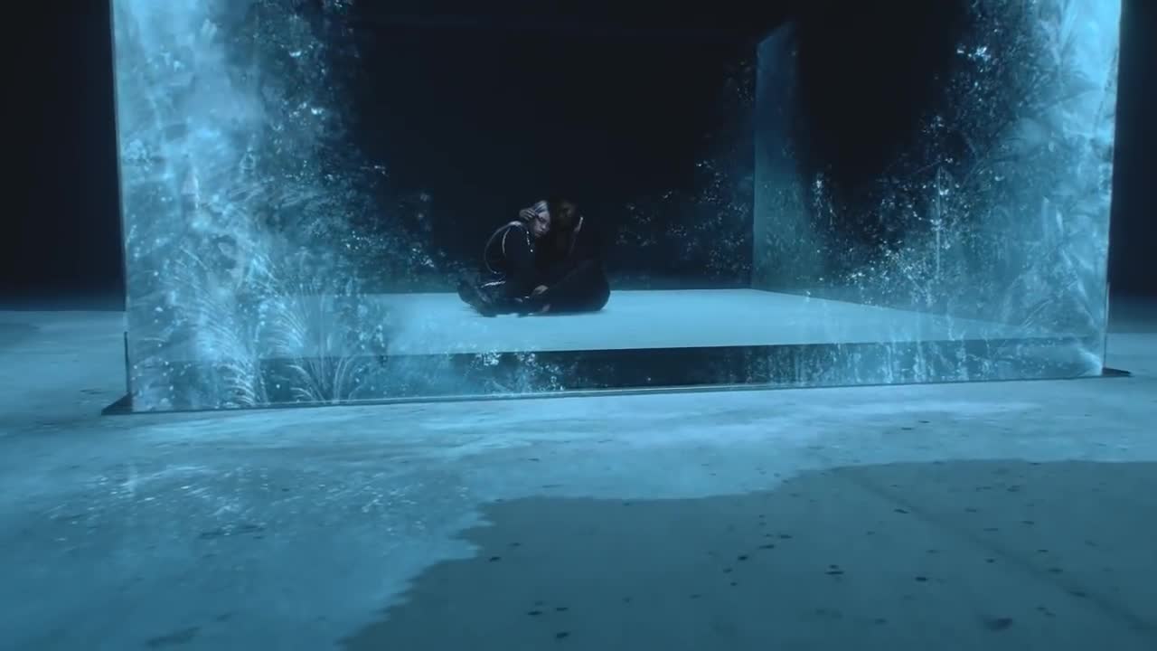 Billie Eilish - Lovely