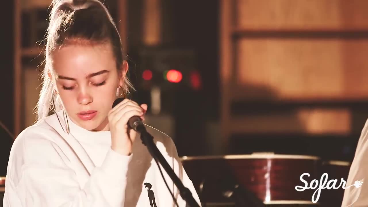 Billie Eilish - Six Feet Under