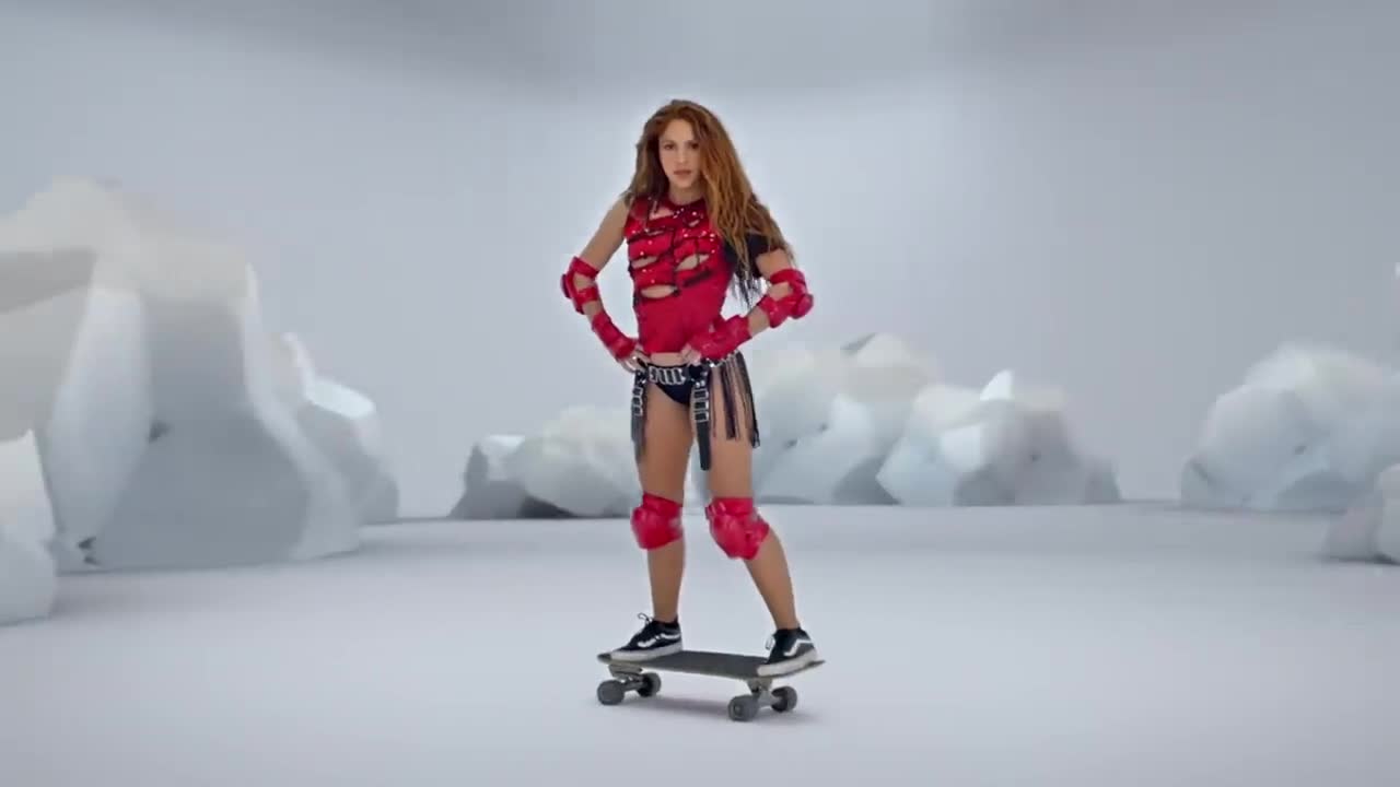 Black Eyed Peas - GIRL LIKE ME