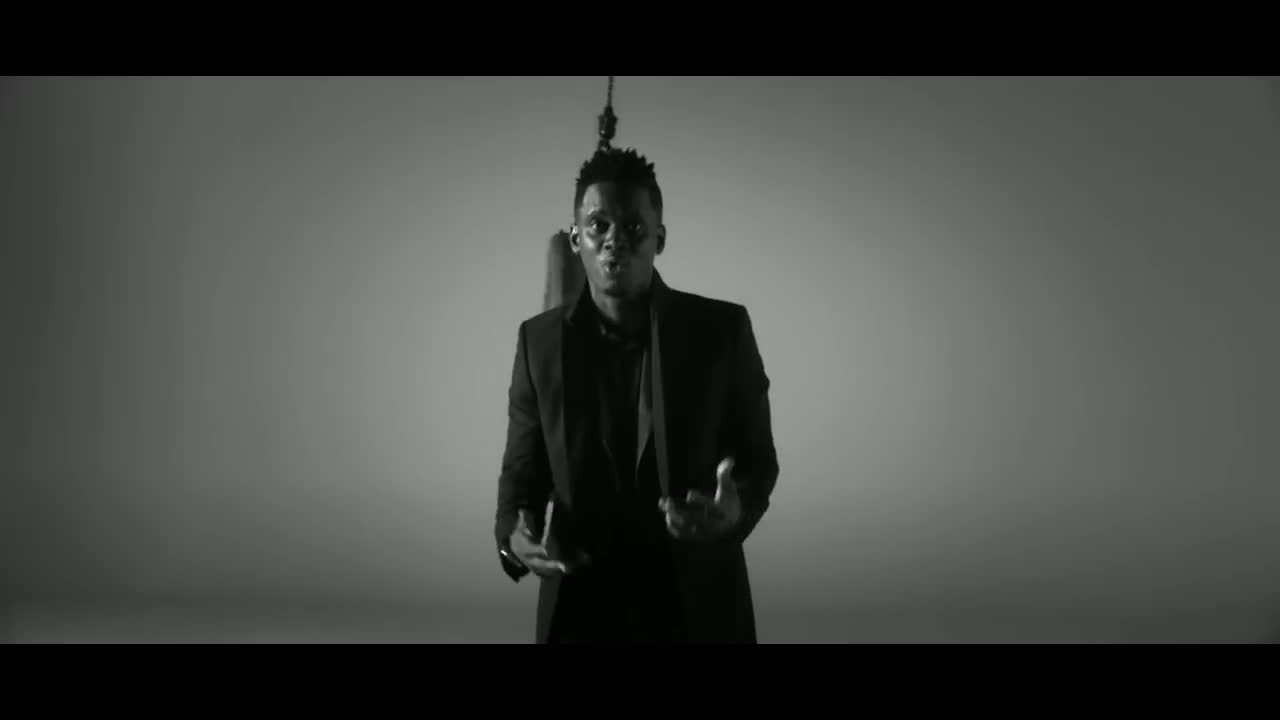 Black M - Cheveux blancs