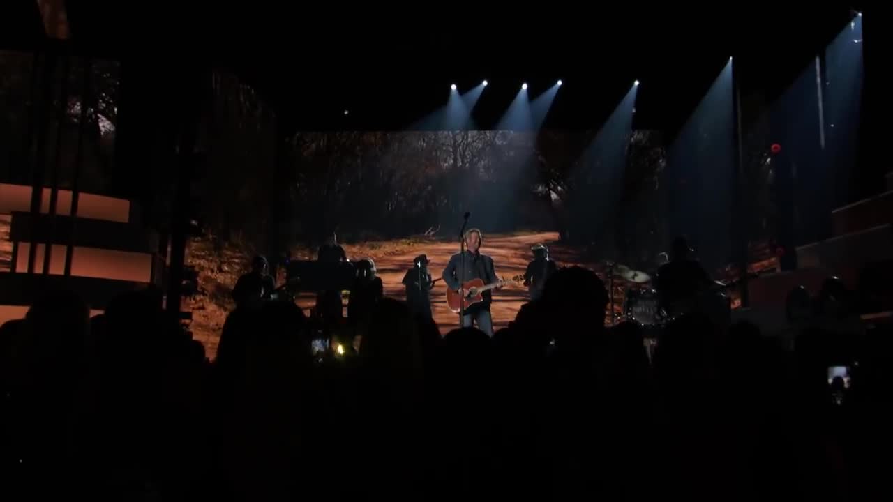 Blake Shelton - God’s Country