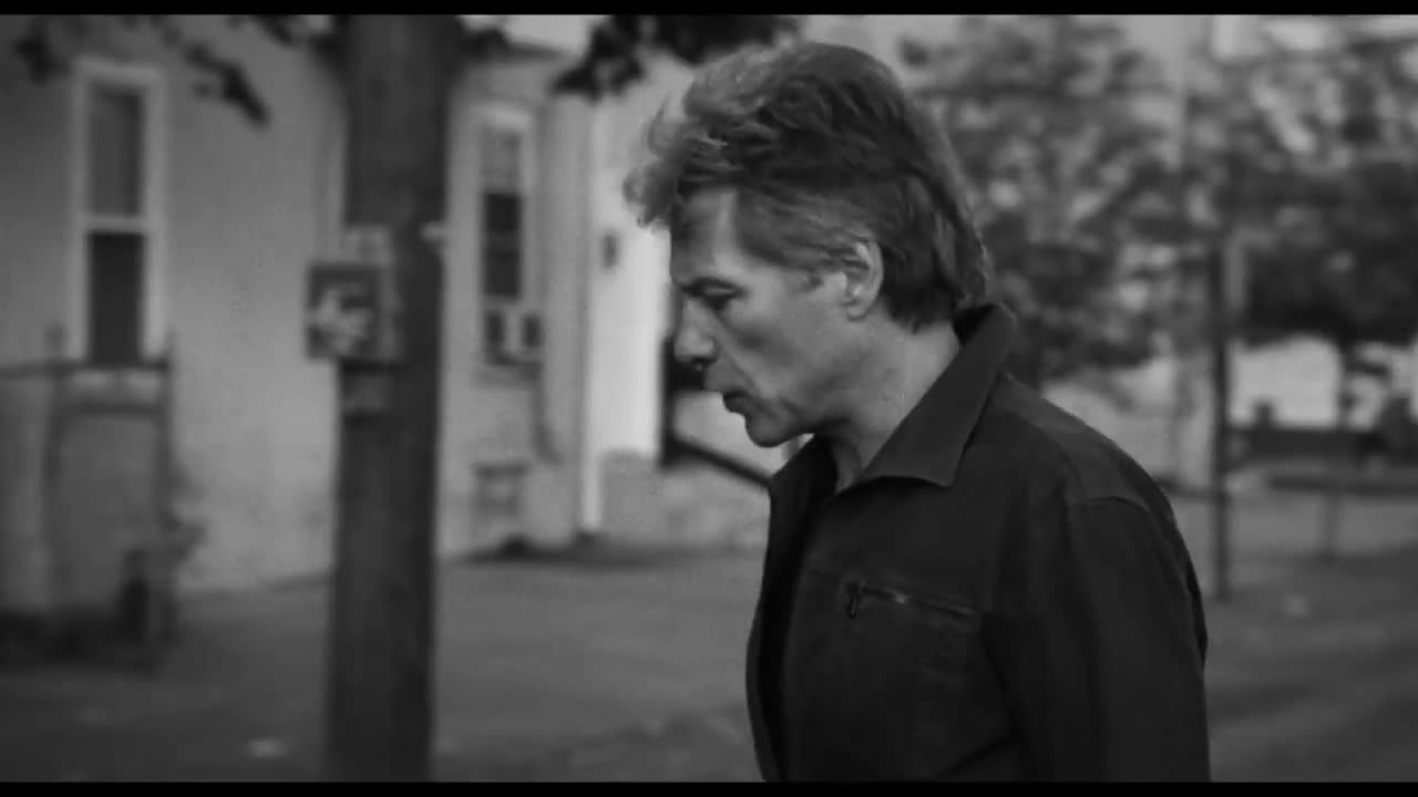 Bon Jovi - Living With the Ghost