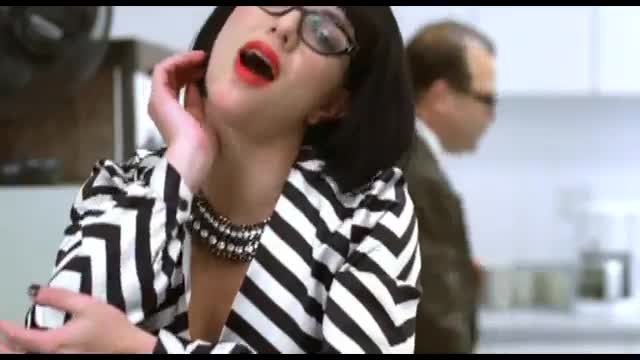 Britney Spears - Womanizer