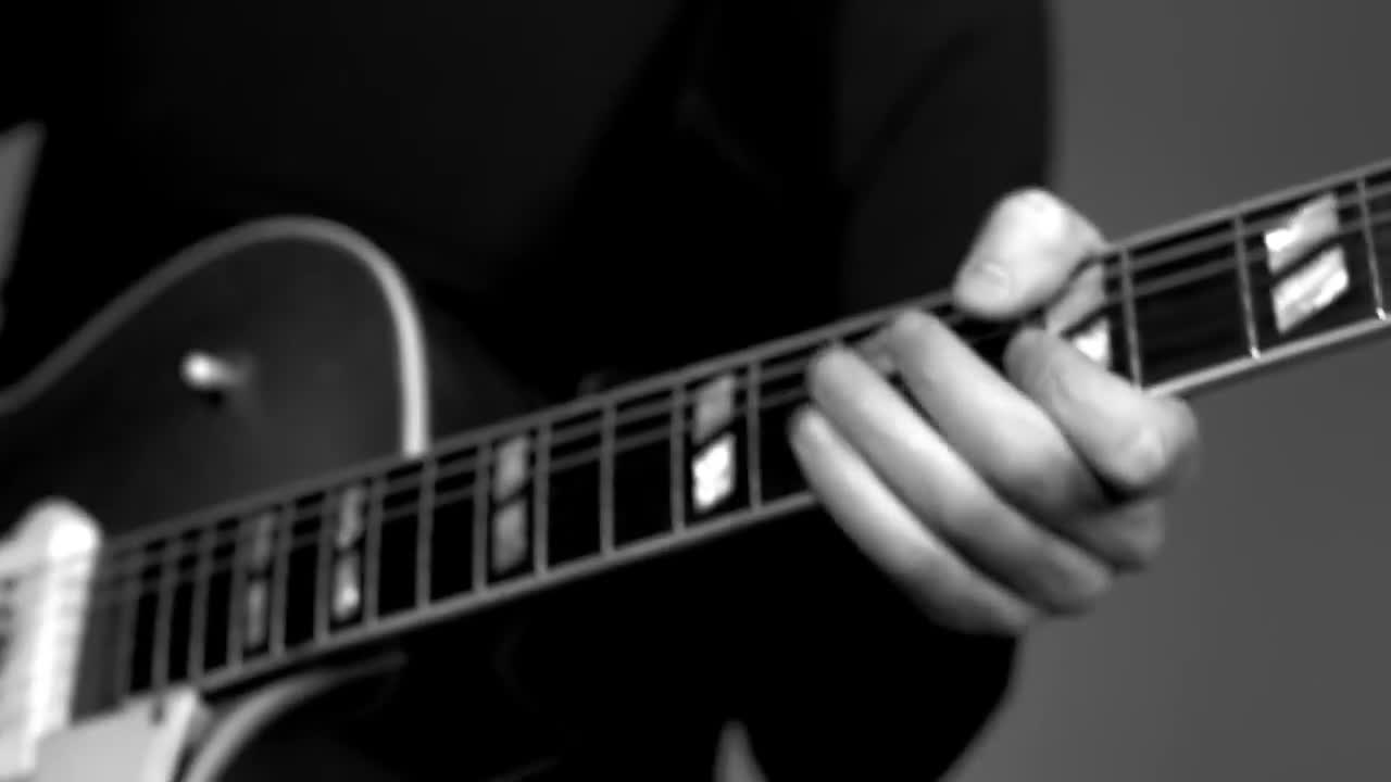 Bryan Adams - You Belong to Me