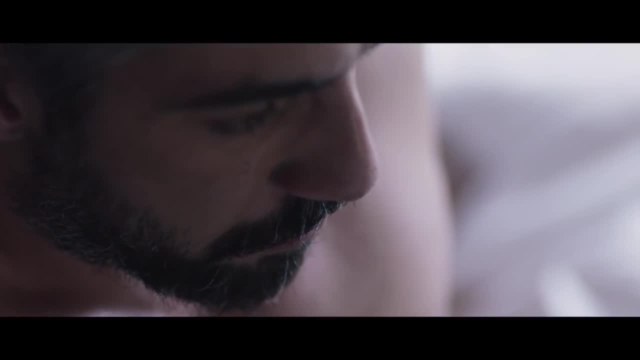Burcu Güneş - Yakın Mesafe