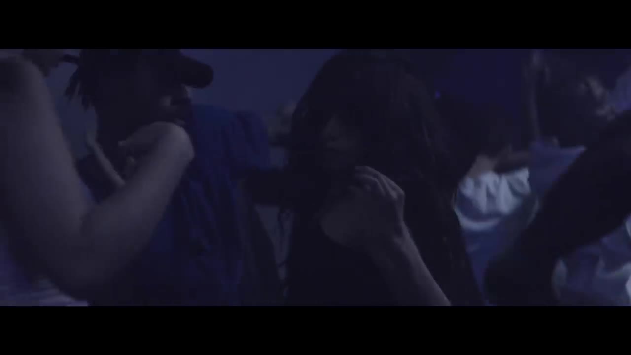 Camila Cabello - Crying in the Club