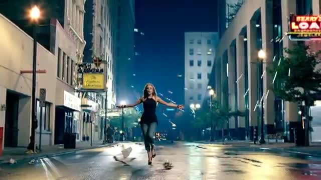 Carrie Underwood - Before He Cheats