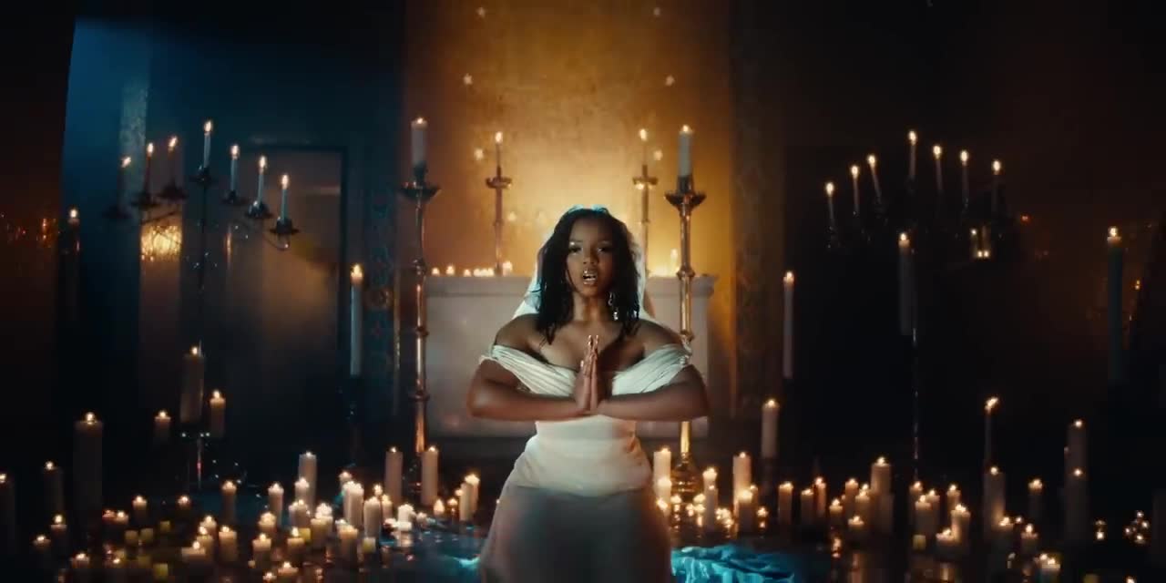 Chlöe - Pray It Away