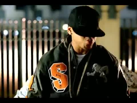 Chris Brown - Kiss Kiss