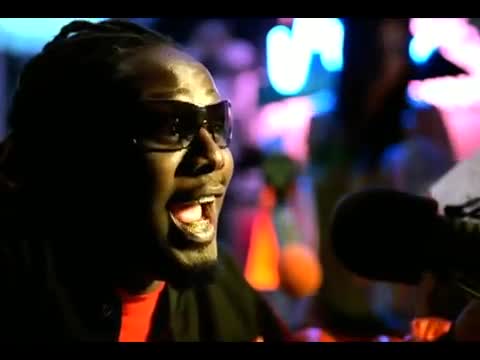 Chris Brown - Kiss Kiss