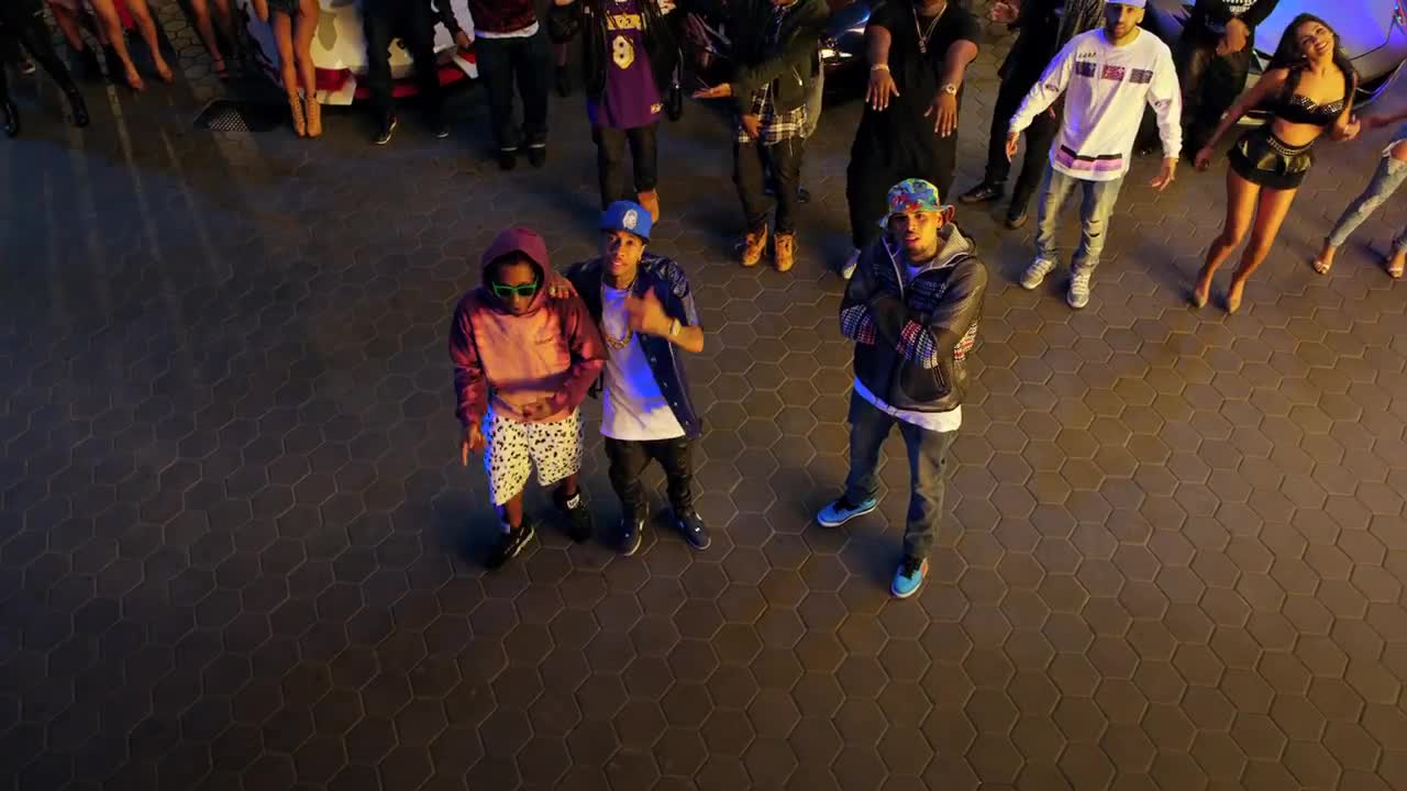 Chris Brown - Loyal (Explicit)