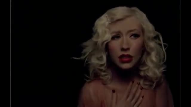 Christina Aguilera - Hurt