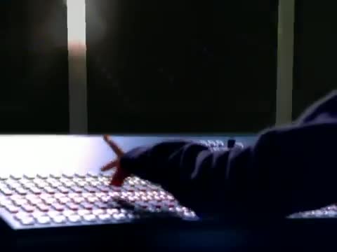 Christina Aguilera - Keeps Gettin’ Better