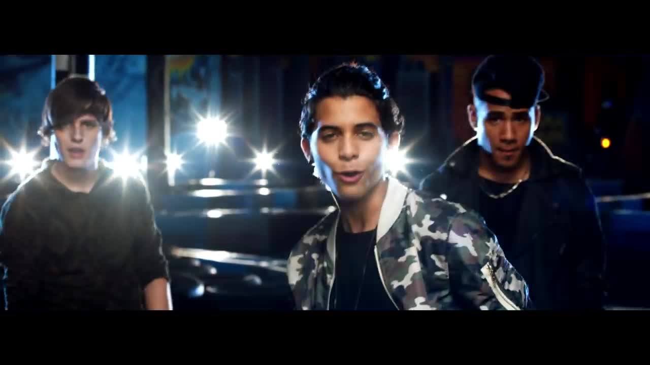 CNCO - Reggaetón lento
