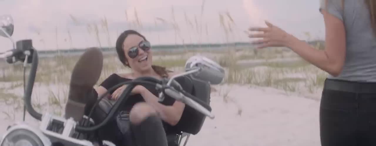 Cole Swindell - Love You Too Late