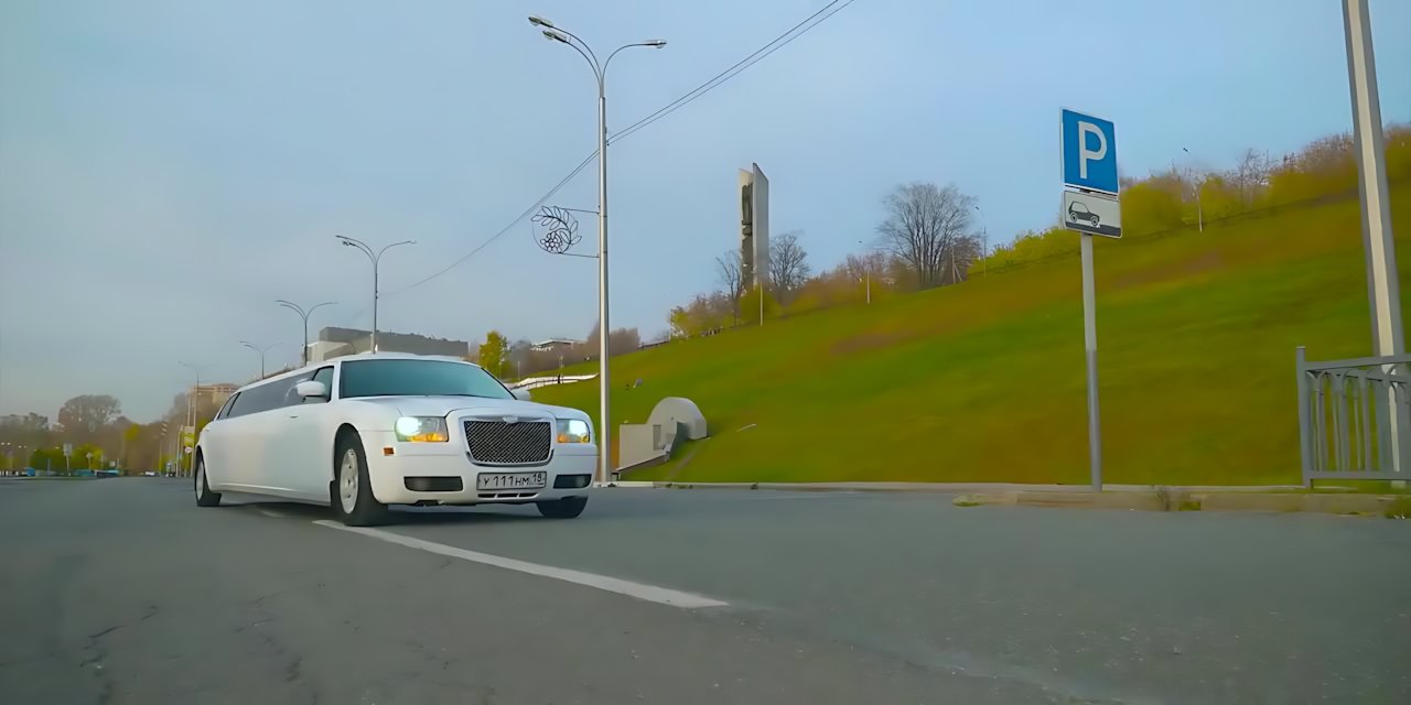 Даня Милохин - Дико тусим