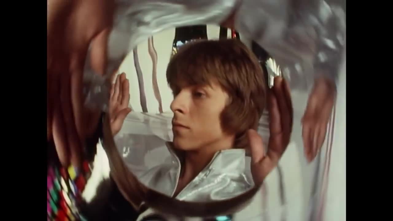 David Bowie - Space Oddity