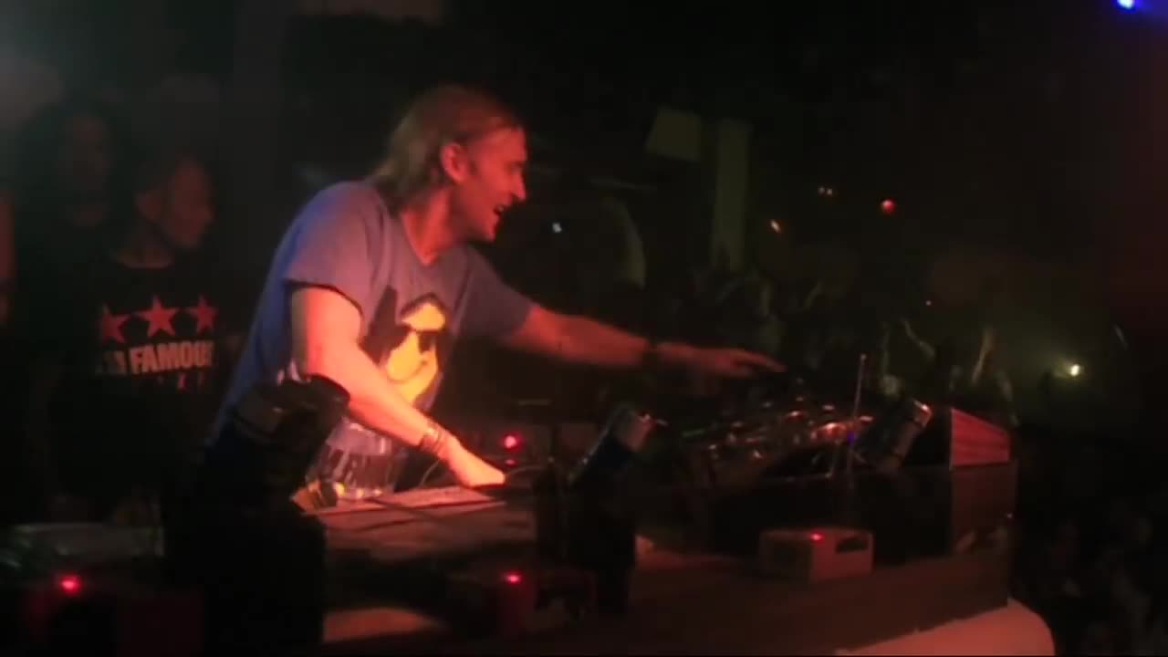 David Guetta - Sexy Chick