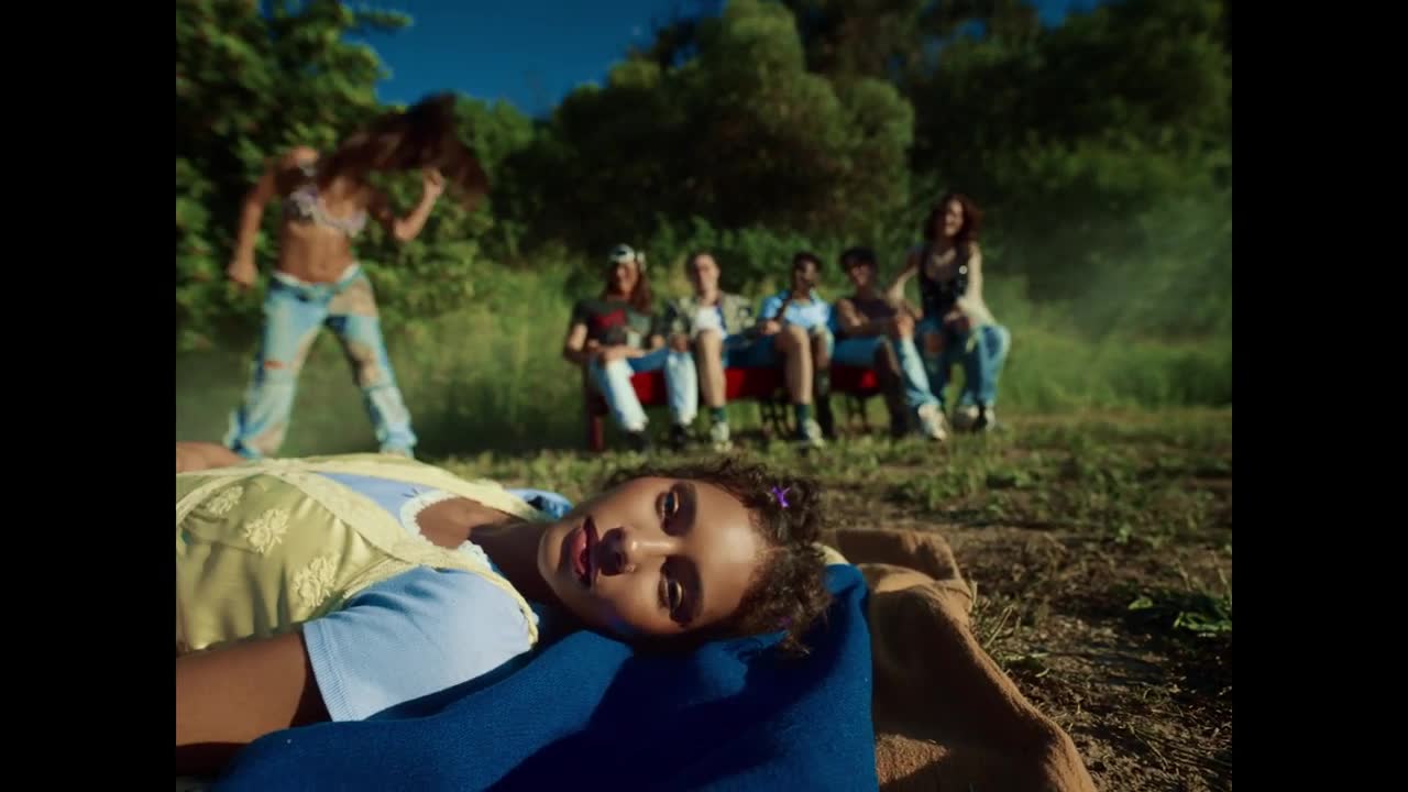 David Guetta - When We Were Young (The Logical Song)