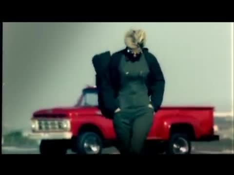 Demet Akalın - Aşkın Açamadığı Kapı