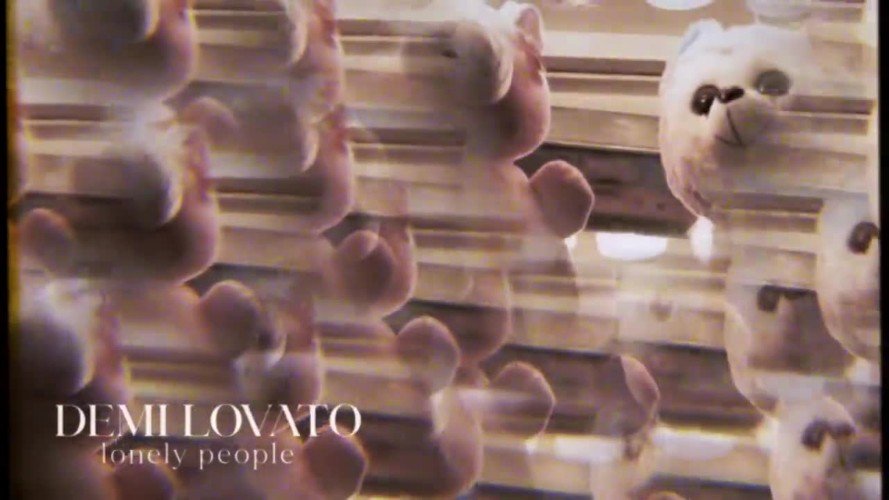 Demi Lovato - Lonely People