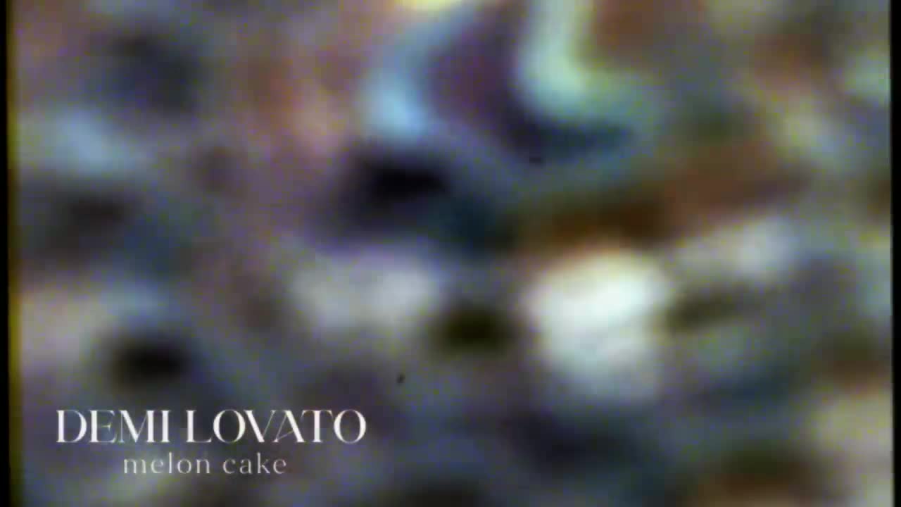 Demi Lovato - Melon Cake