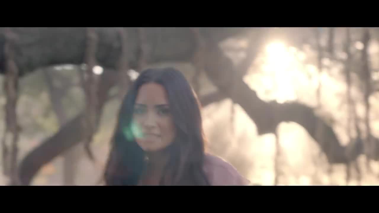 Demi Lovato - Tell Me You Love Me
