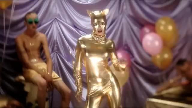 Die Antwoord - Rich Bitch