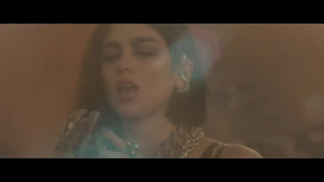 Dua Lipa - Swan Song