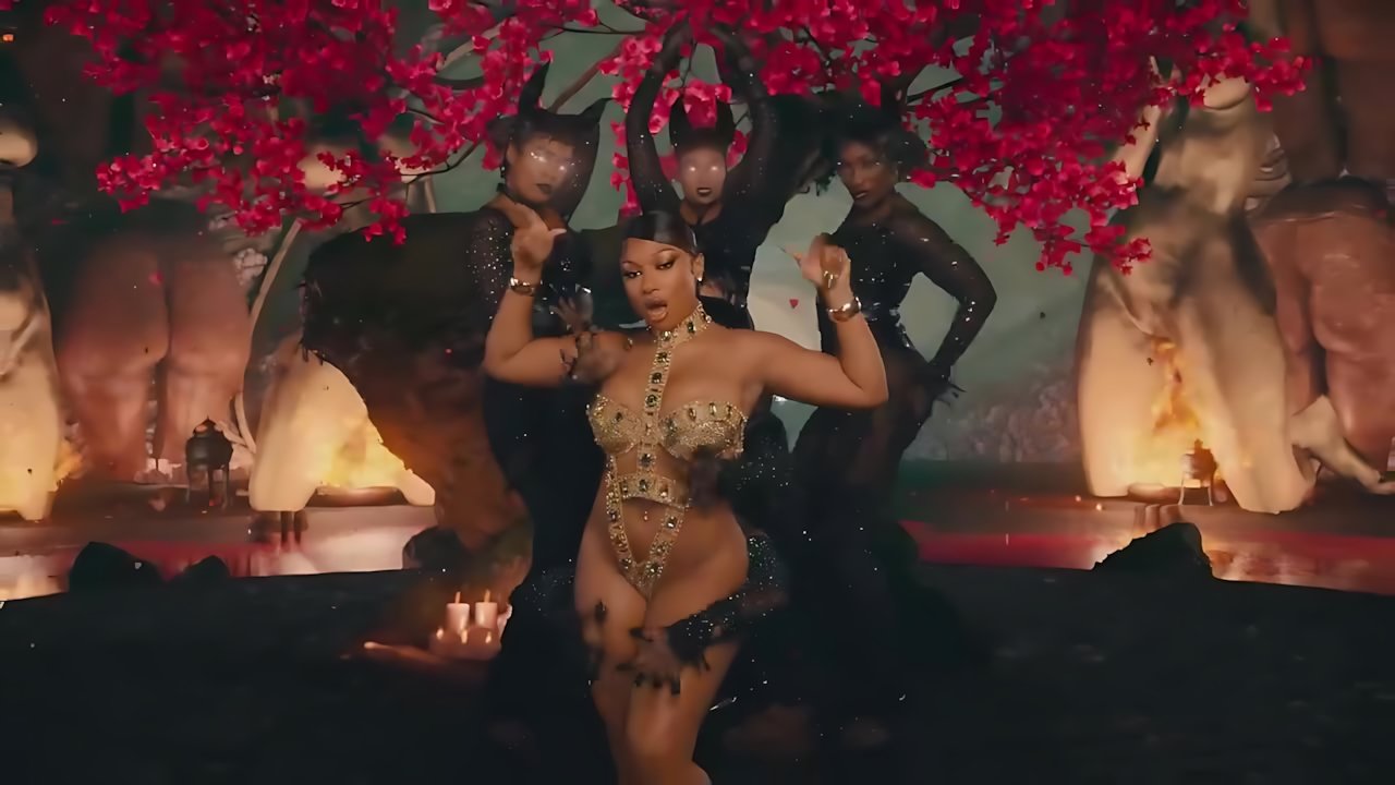 Dua Lipa - Sweetest Pie