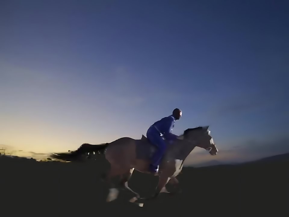 Eladio Carrión - THUNDER Y LIGHTNING