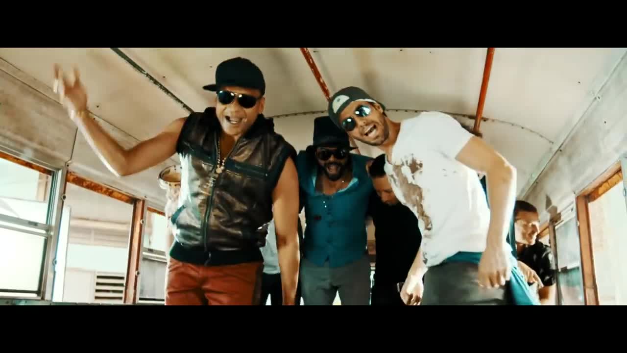 Enrique Iglesias - Súbeme la radio (remix)