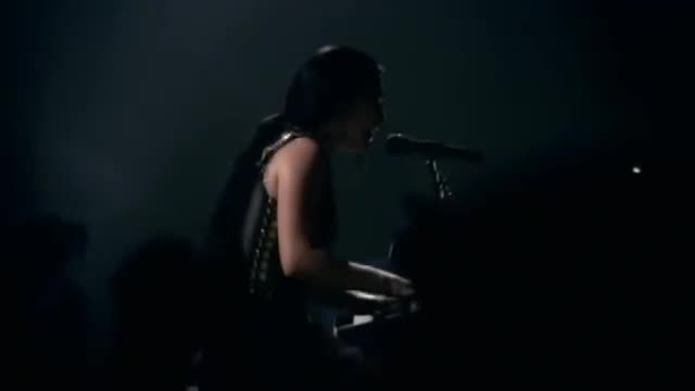 Evanescence - Bring Me to Life